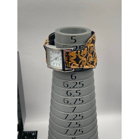 Kessaris Seasonal Band Watch 25mm Set - Fresh Battery - Six Adjustable Bands - Picture 11 of 11